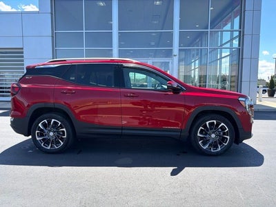 2023 GMC Terrain SLT