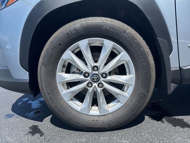 2023 Toyota Corolla Cross LE