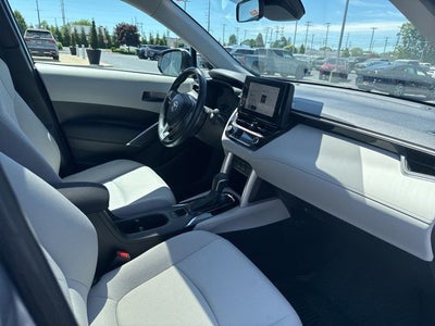 2023 Toyota Corolla Cross LE