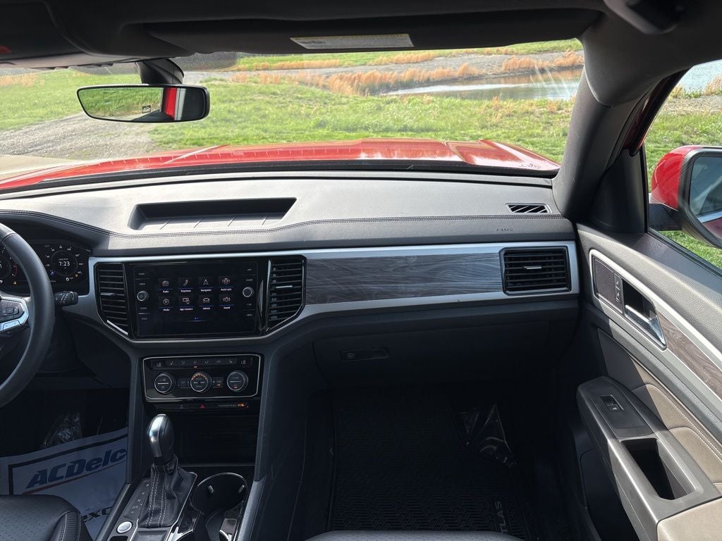 2022 Volkswagen Atlas Cross Sport 3.6L V6 SE w/Technology