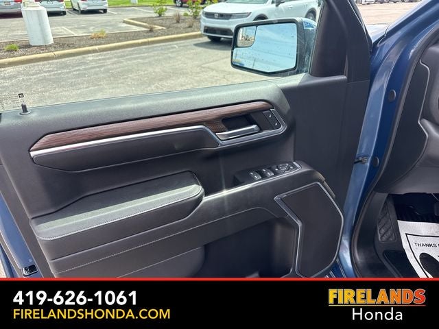 2024 Chevrolet Silverado 1500 LT LT1