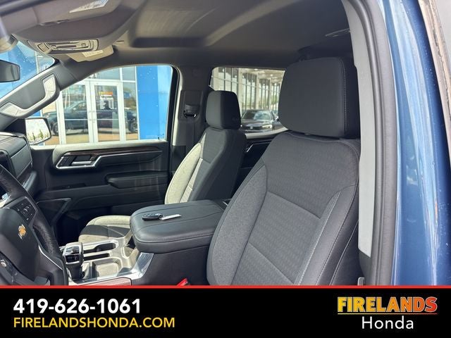 2024 Chevrolet Silverado 1500 LT LT1