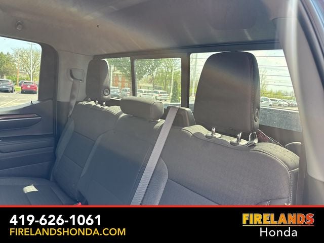 2024 Chevrolet Silverado 1500 LT LT1