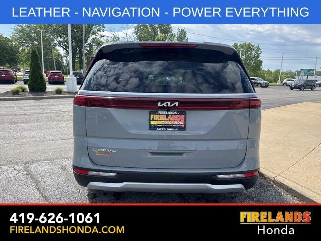 2024 Kia Carnival EX