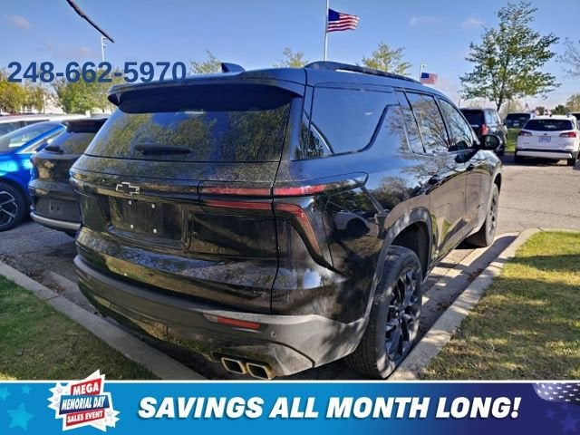 2024 Chevrolet Traverse LT