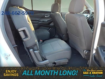 2023 Chevrolet Traverse LT Cloth