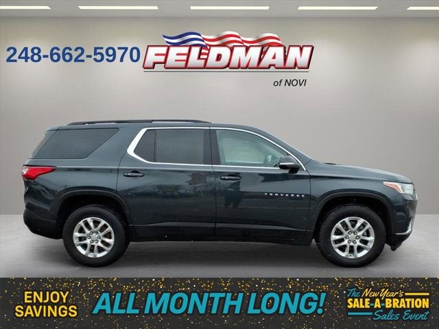 2021 Chevrolet Traverse LT Cloth