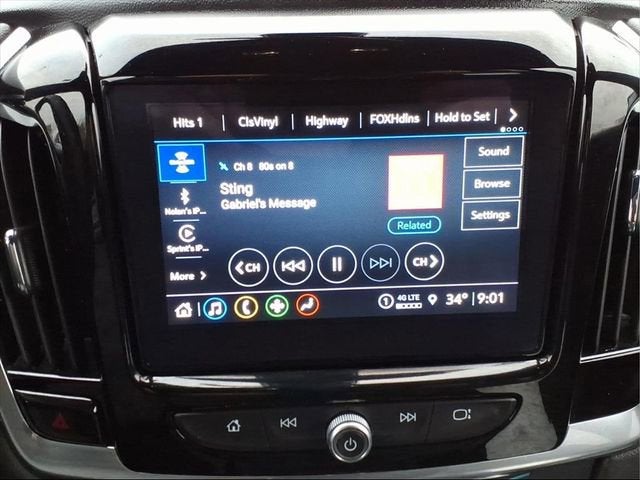 2023 Chevrolet Traverse LT Leather