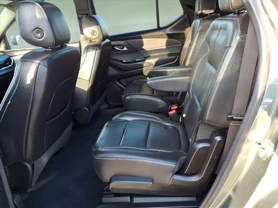 2022 Chevrolet Traverse LT Leather