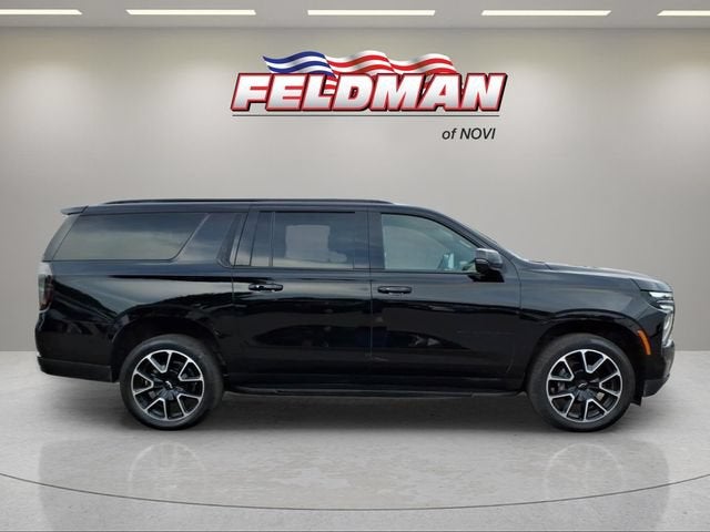 2025 Chevrolet Suburban RST