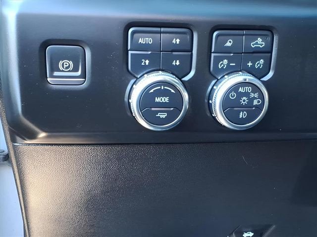 2024 GMC Sierra 3500 HD AT4