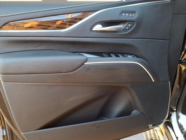 2024 Cadillac Escalade ESV Premium Luxury