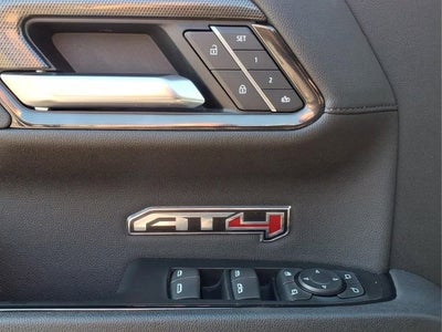 2025 GMC Sierra 1500 AT4