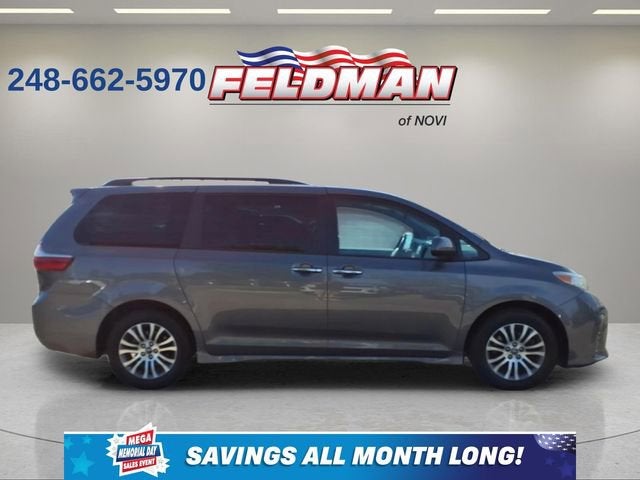 2019 Toyota Sienna XLE Auto Access Seat