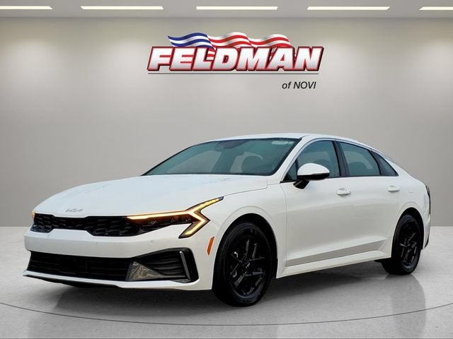 2025 Kia K5 LXS