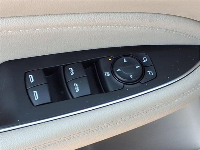 2020 Buick Regal TourX Essence