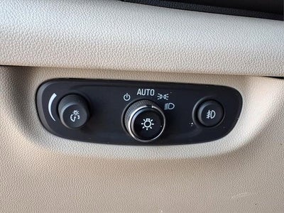 2020 Buick Regal TourX Essence