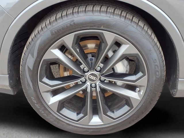 2026 Audi Q7 Premium Plus 55 TFSI quattro tiptronic