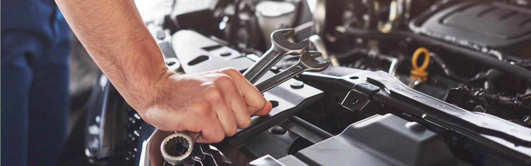 Under Hood Service Snipped